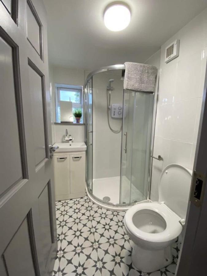 Location Location - Gorgeous 3 Bed Apartment In Killarney Dış mekan fotoğraf