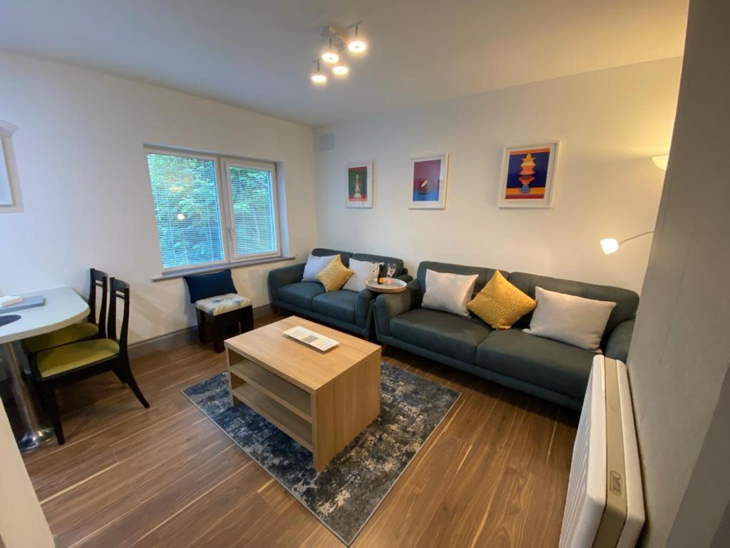 Location Location - Gorgeous 3 Bed Apartment In Killarney Dış mekan fotoğraf